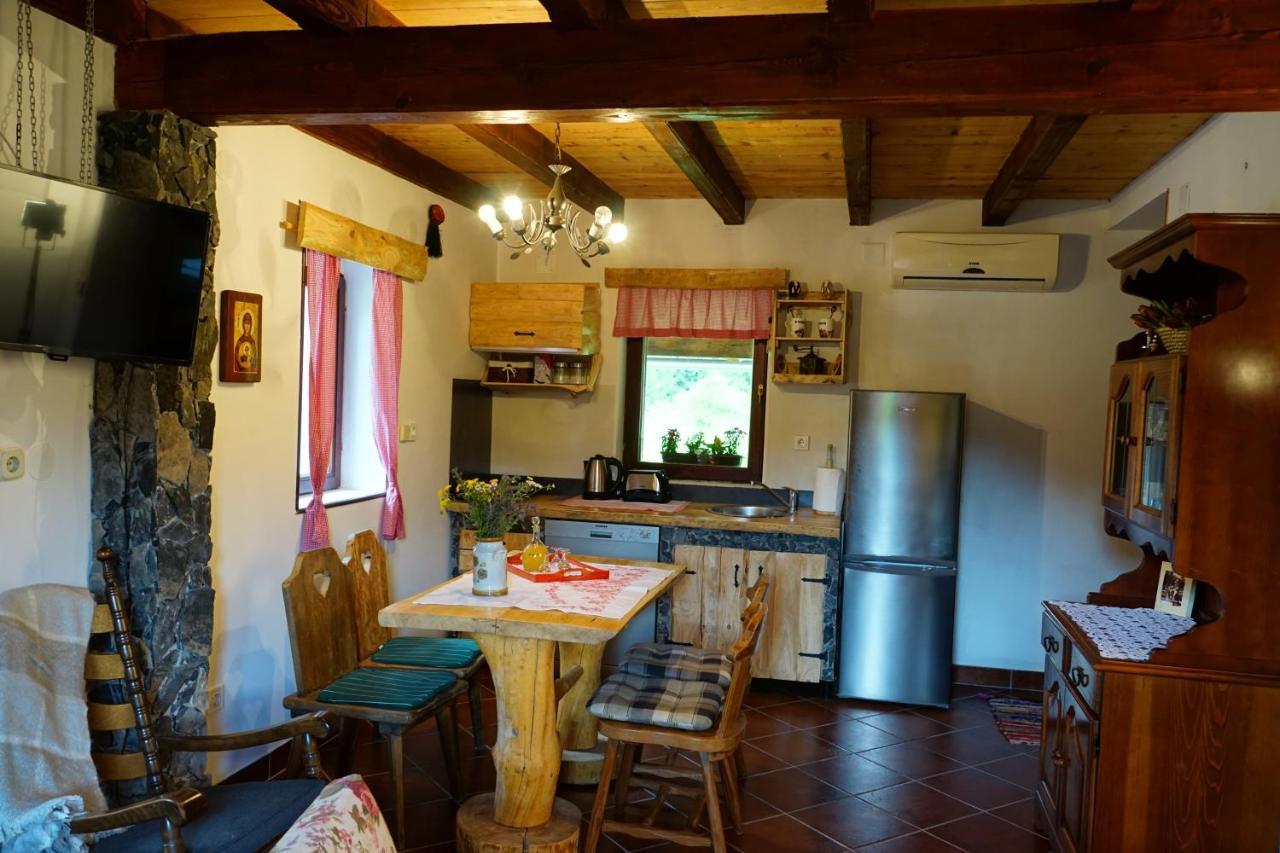 Plitvice Cottage Iggy Plitvička Jezera Extérieur photo